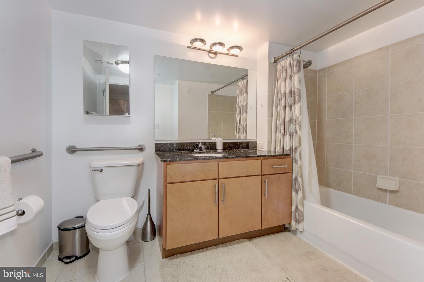 915 E Street NW #505 photo 20