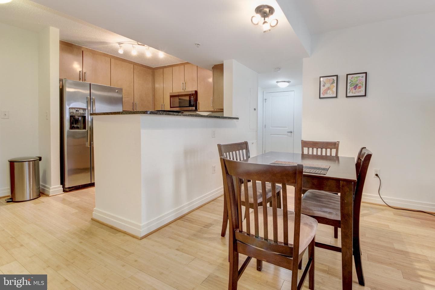 915 E Street NW #505 photo 6
