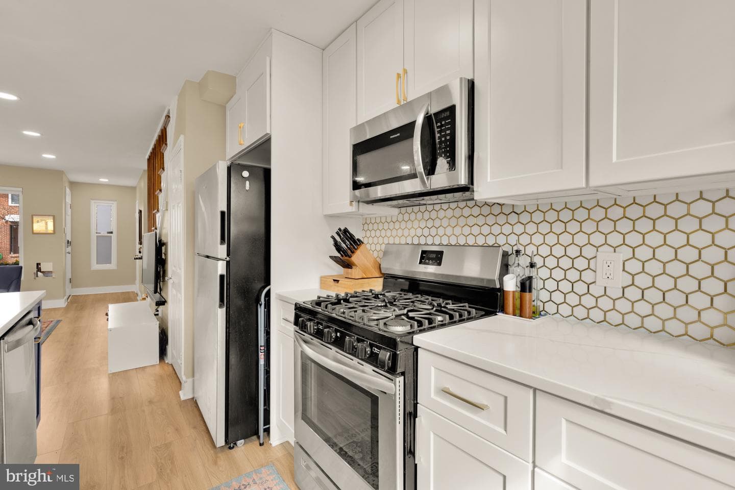625 Kensington Place NE photo 19