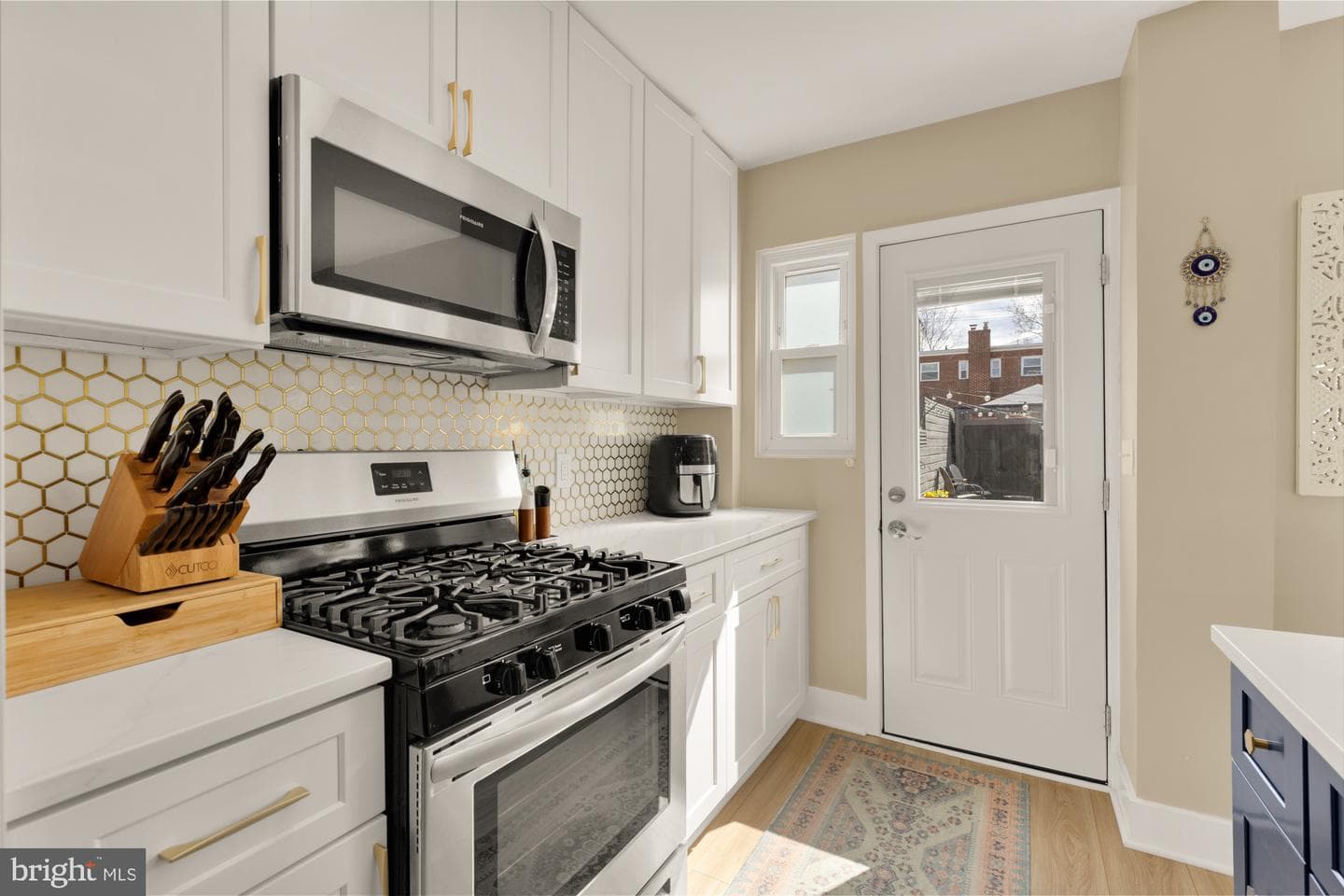625 Kensington Place NE photo 20