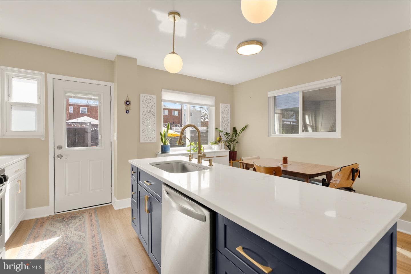 625 Kensington Place NE photo 22