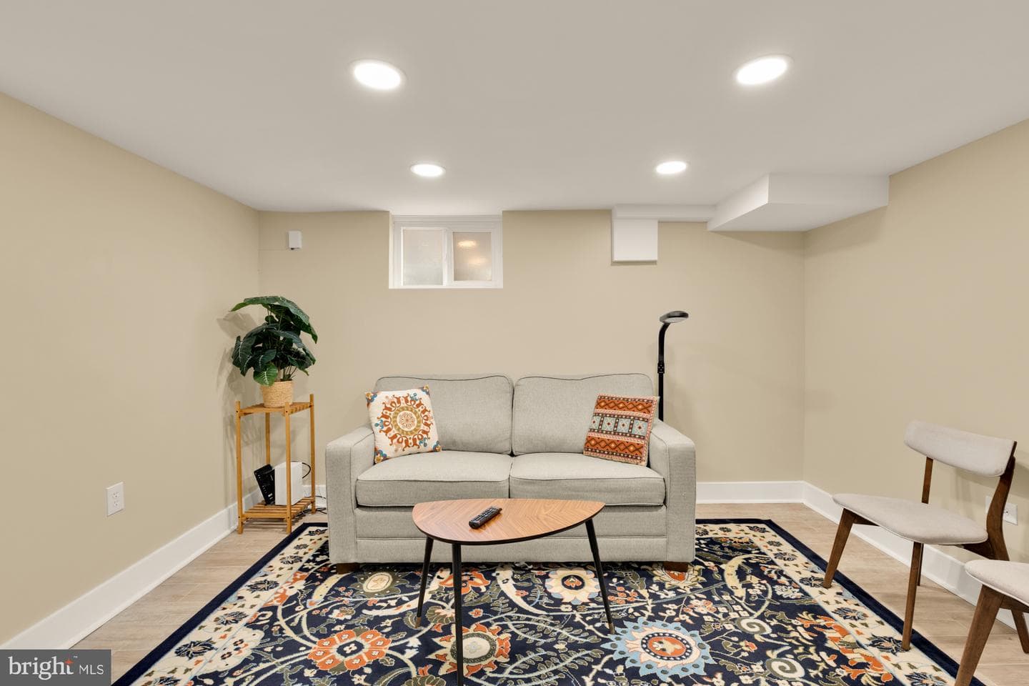 625 Kensington Place NE photo 34