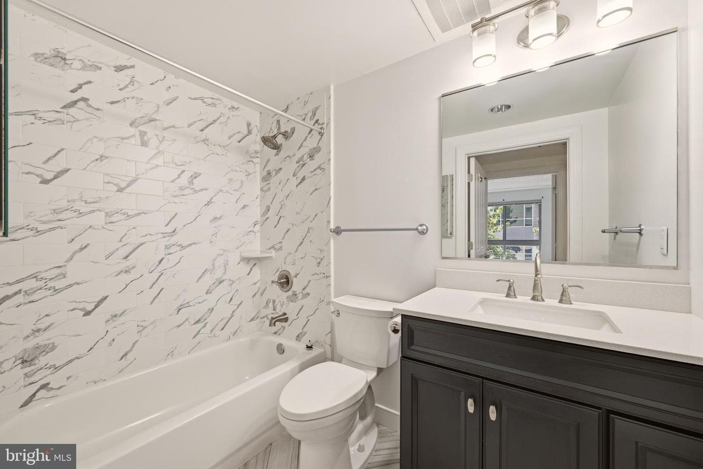 777 7th Street NW #1017 photo 15
