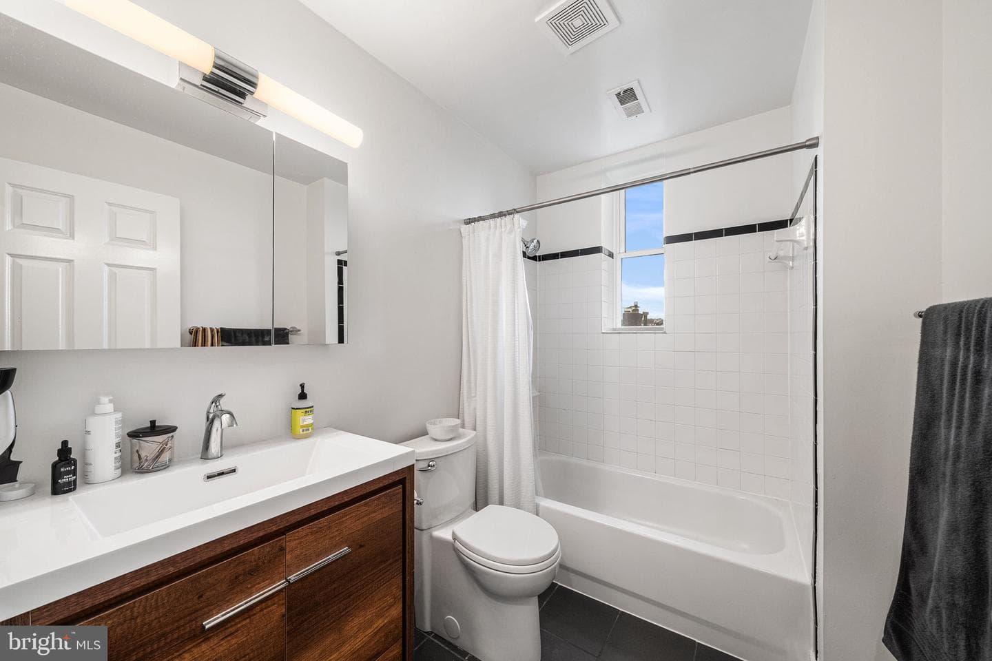 1423 R Street NW #402 photo 17