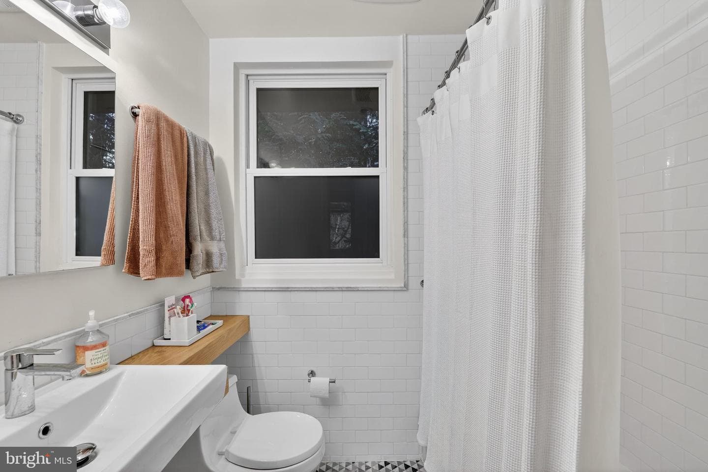 3238 Rodman Street NW photo 32