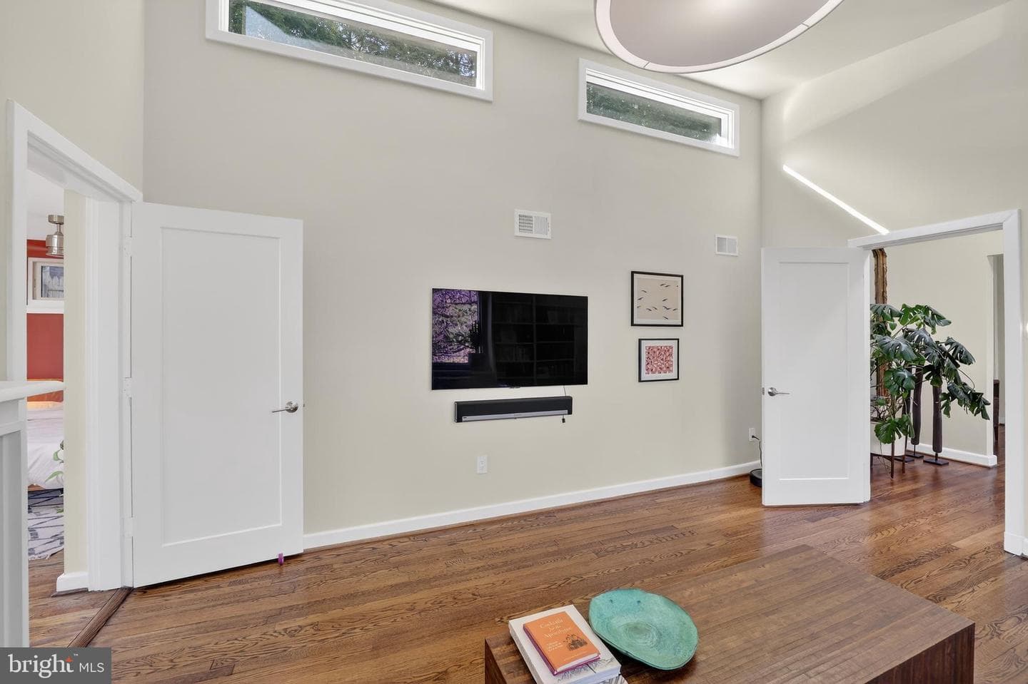 3238 Rodman Street NW photo 9