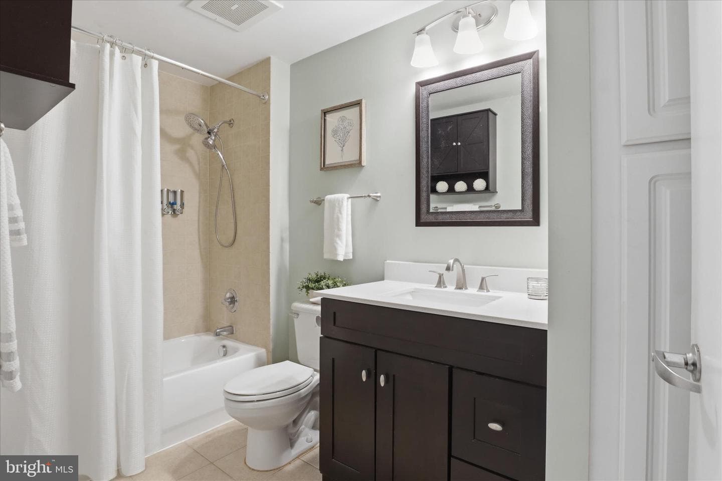 355 I Street SW #310 photo 15