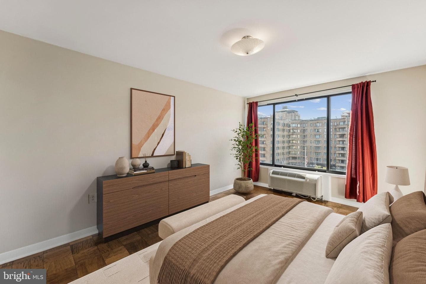 2501 Calvert Street NW #701 photo 18