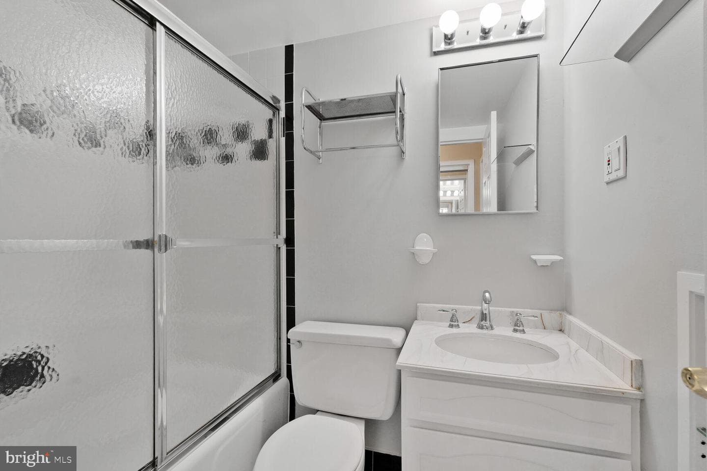 2501 Calvert Street NW #701 photo 20