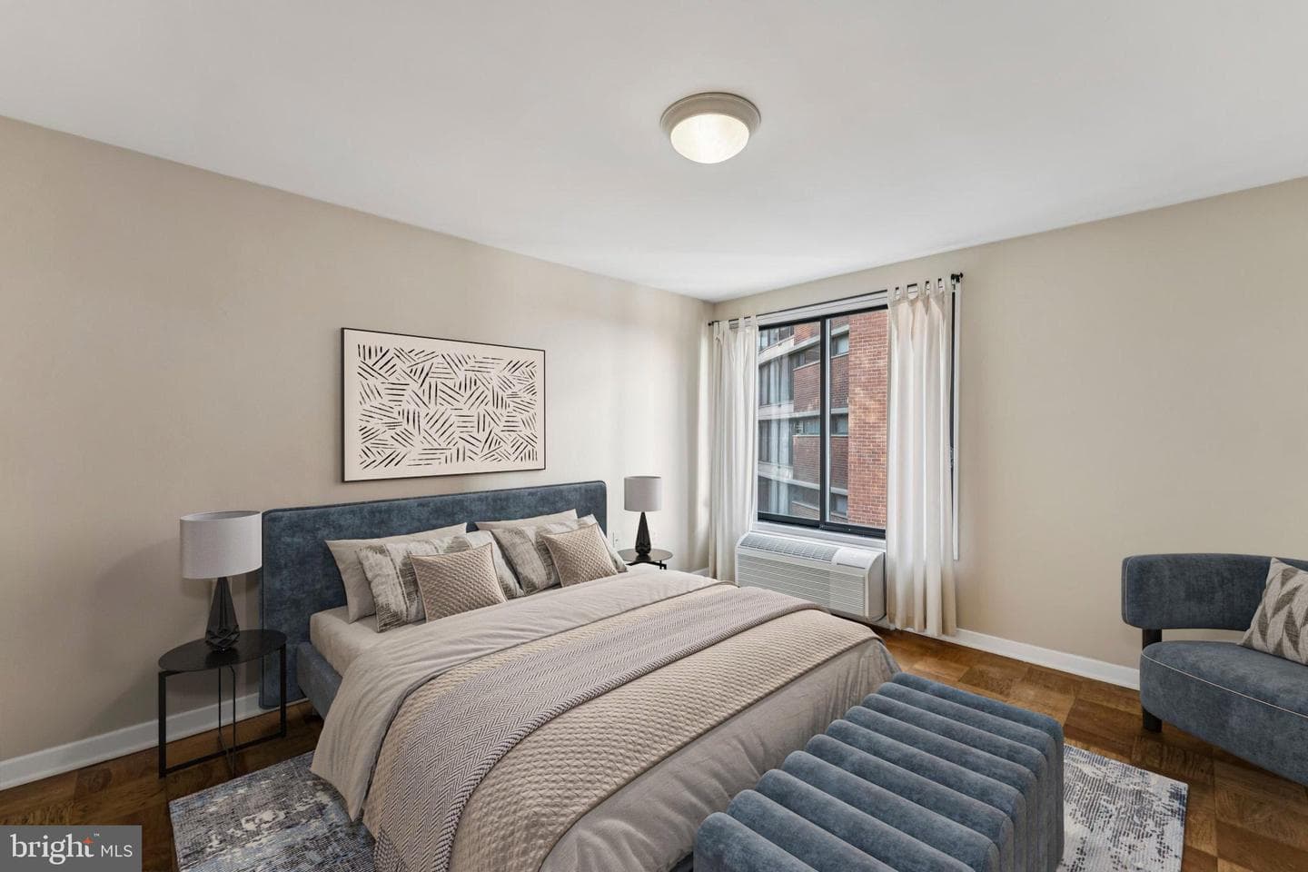 2501 Calvert Street NW #701 photo 21
