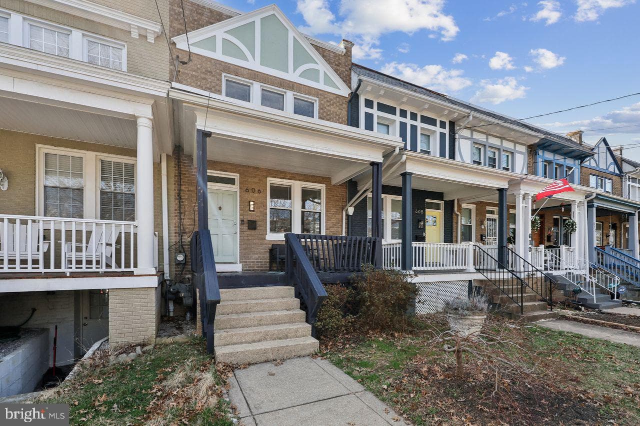 606 Hamilton Street NW