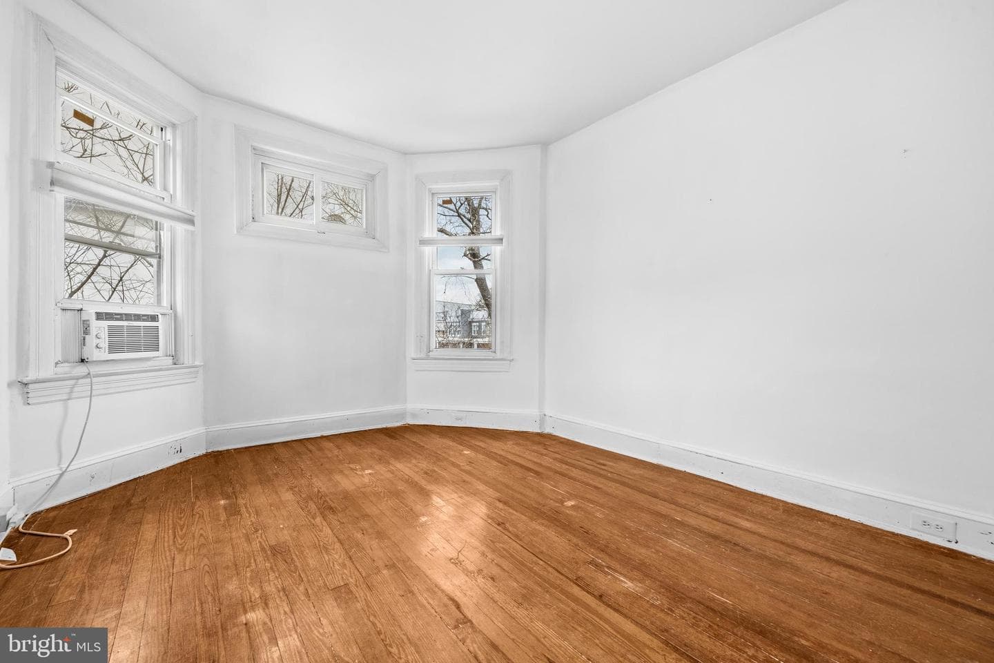 512 Quincy Street NW photo 24