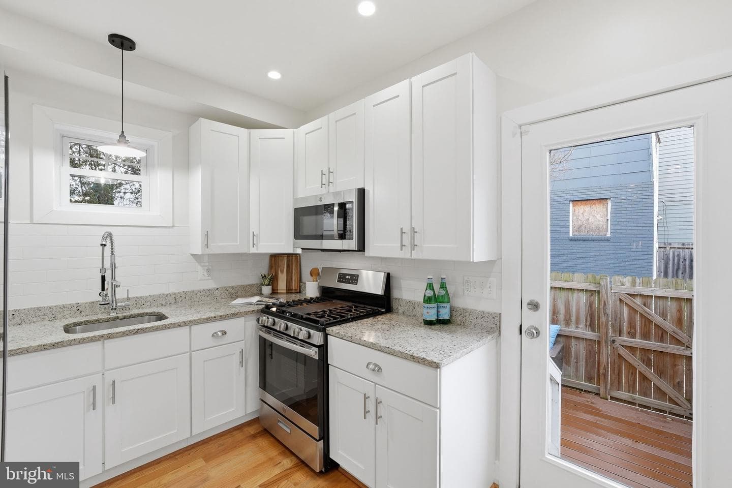 1604 D Street SE photo 12
