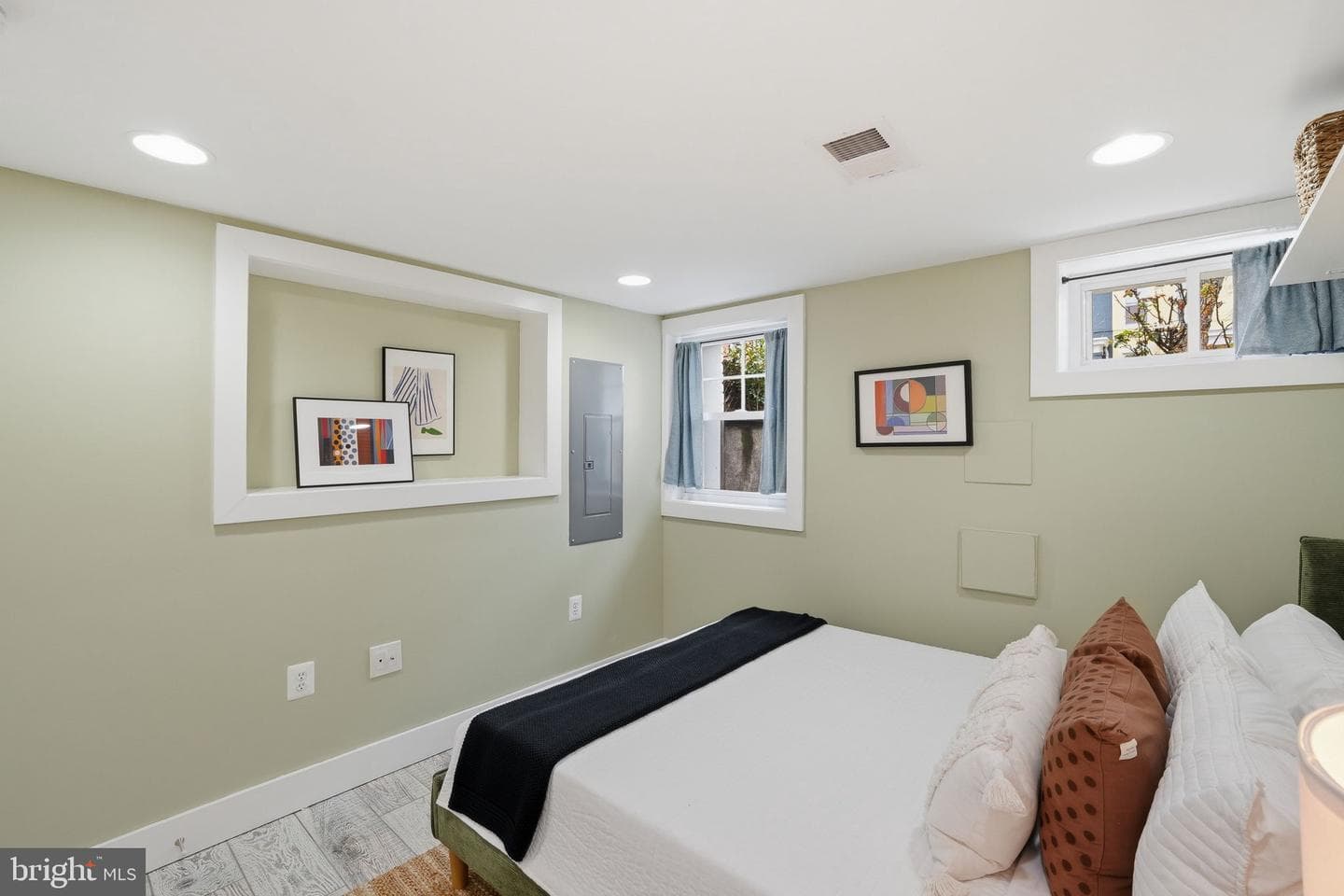 1604 D Street SE photo 29