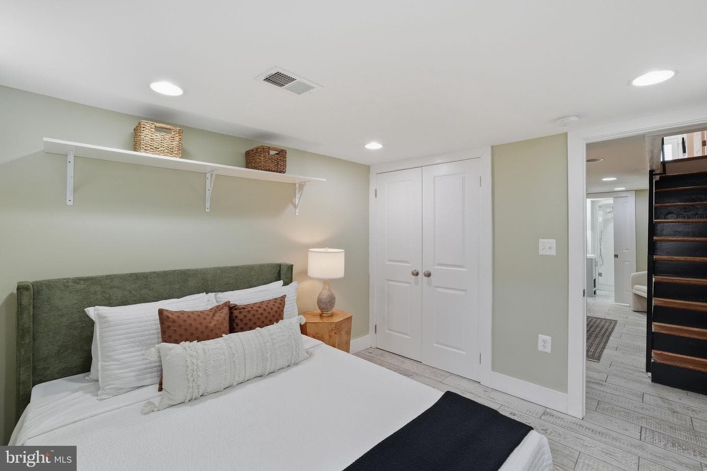 1604 D Street SE photo 30