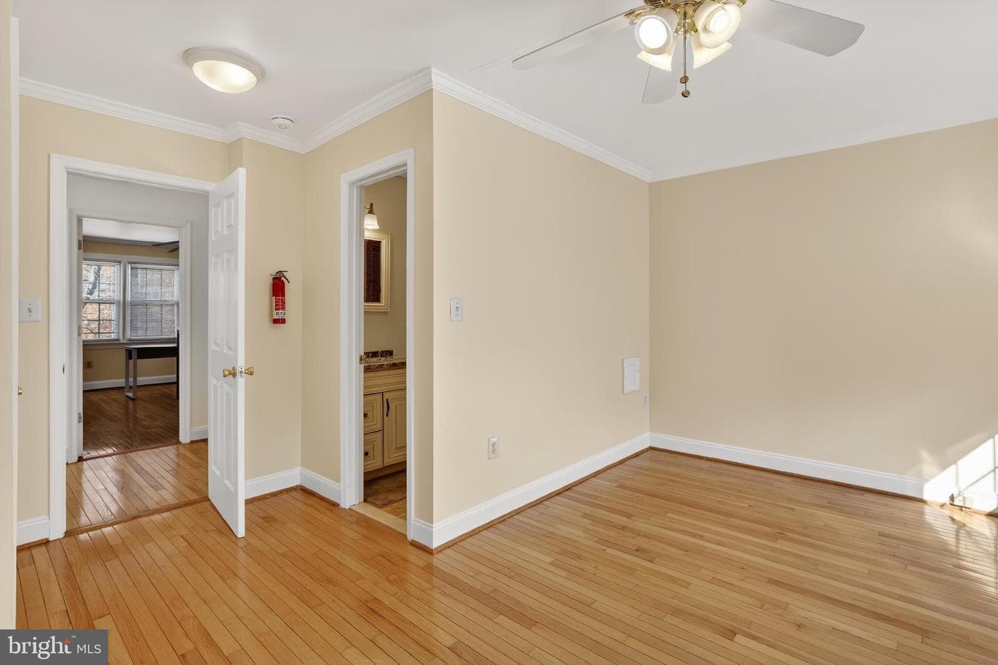 1353 C Street SE photo 19