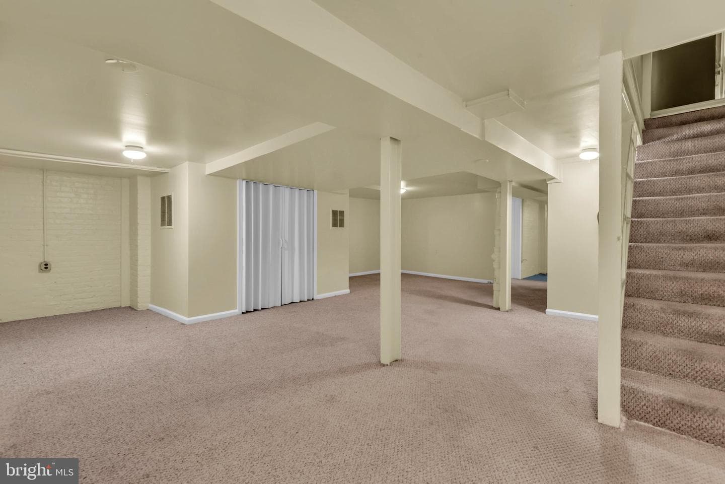 1530 Spring Place NW photo 31
