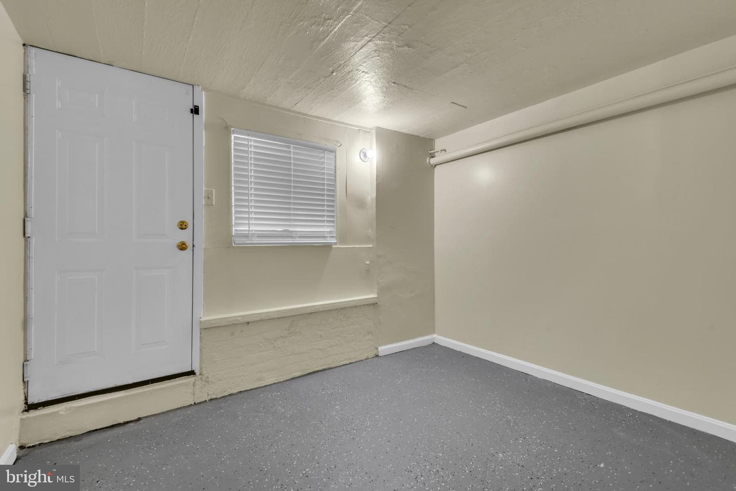 1530 Spring Place NW photo 33