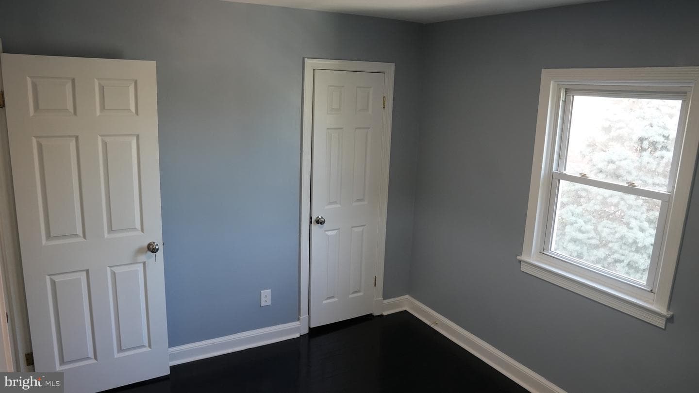 4623 Jay Street NE photo 23