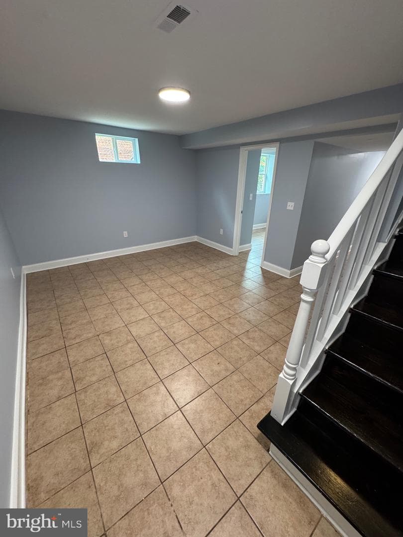 4623 Jay Street NE photo 29
