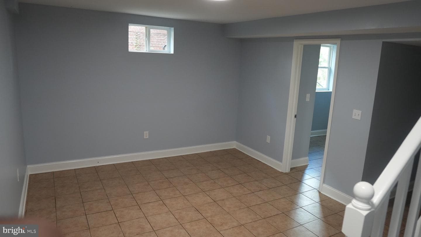 4623 Jay Street NE photo 31