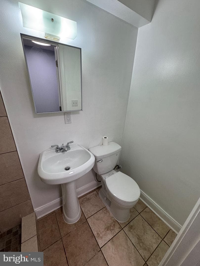 4623 Jay Street NE photo 34