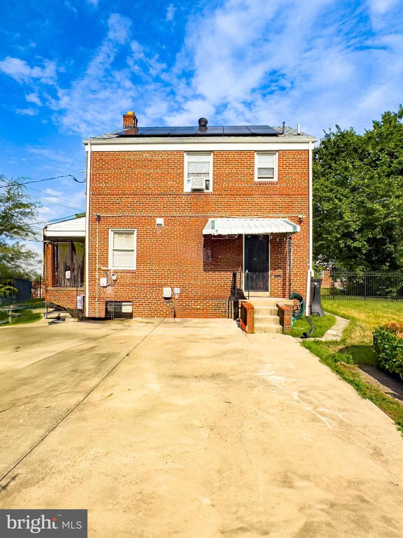408 44th Street NE photo 11