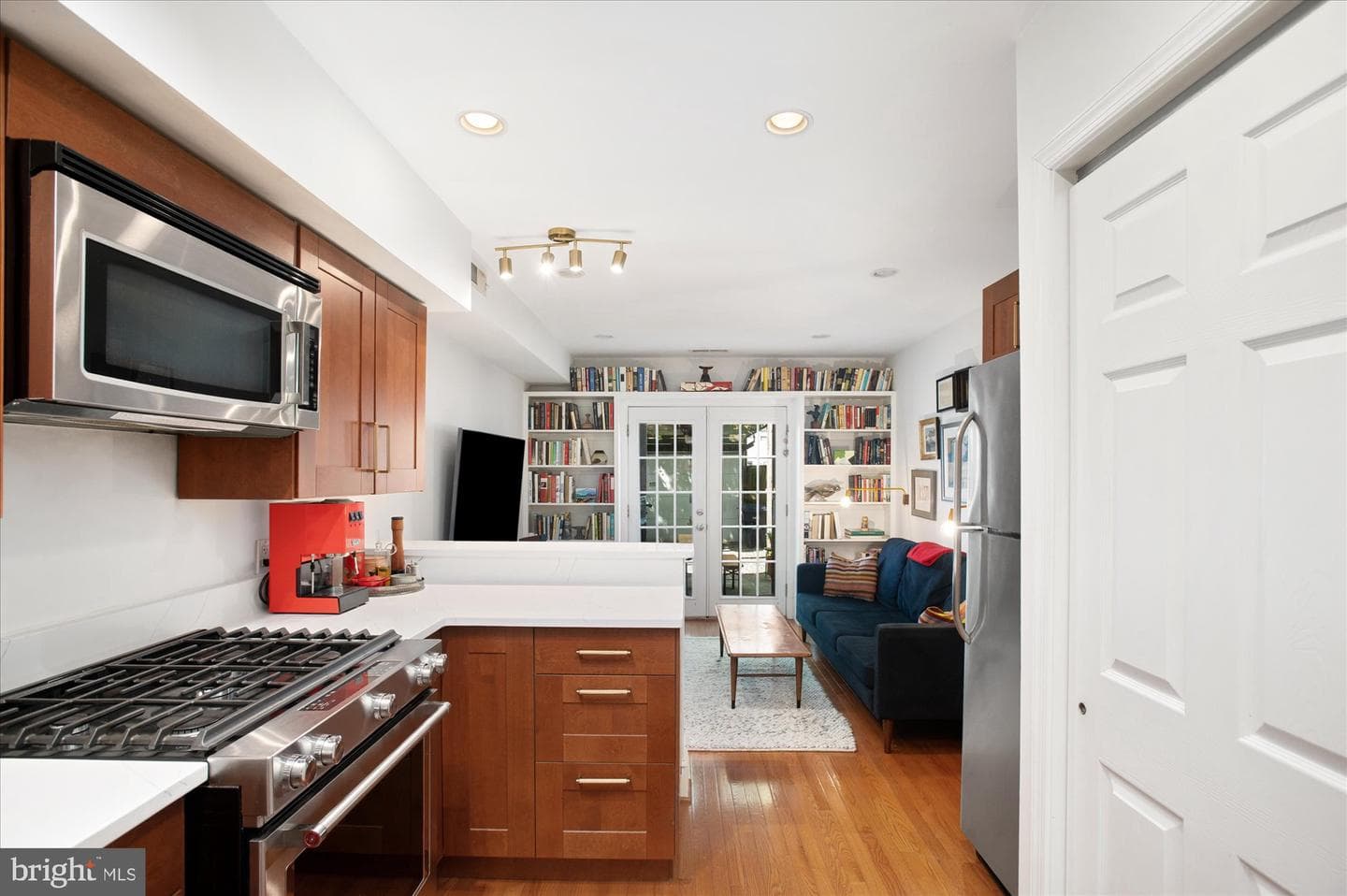 924 9th Street NE photo 12