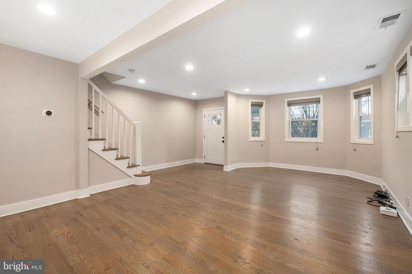 50 53rd Street SE photo 5