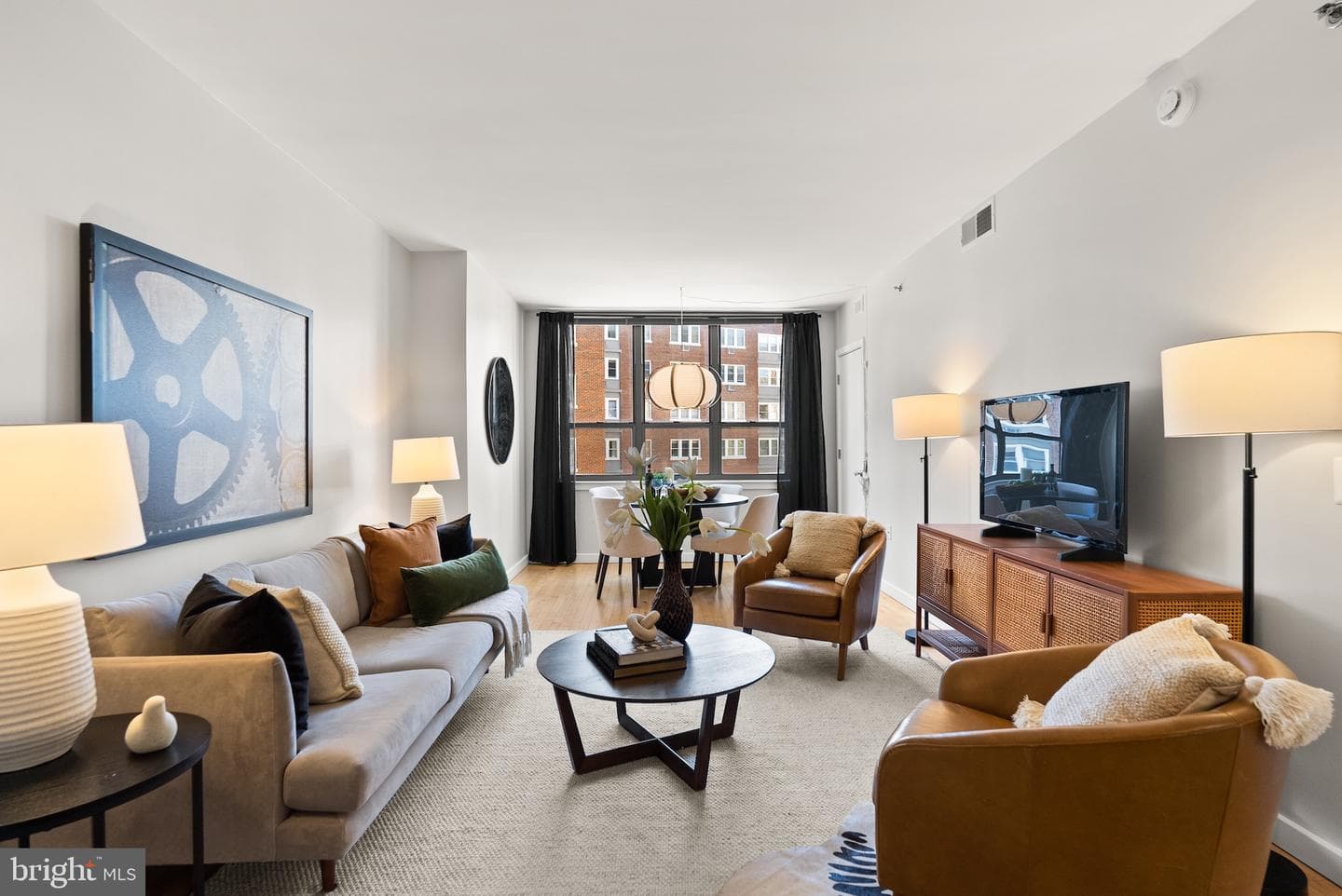 3883 Connecticut Avenue NW #303 photo 11
