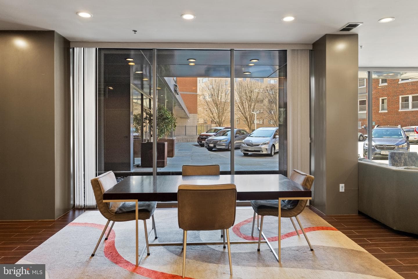 3883 Connecticut Avenue NW #303 photo 35