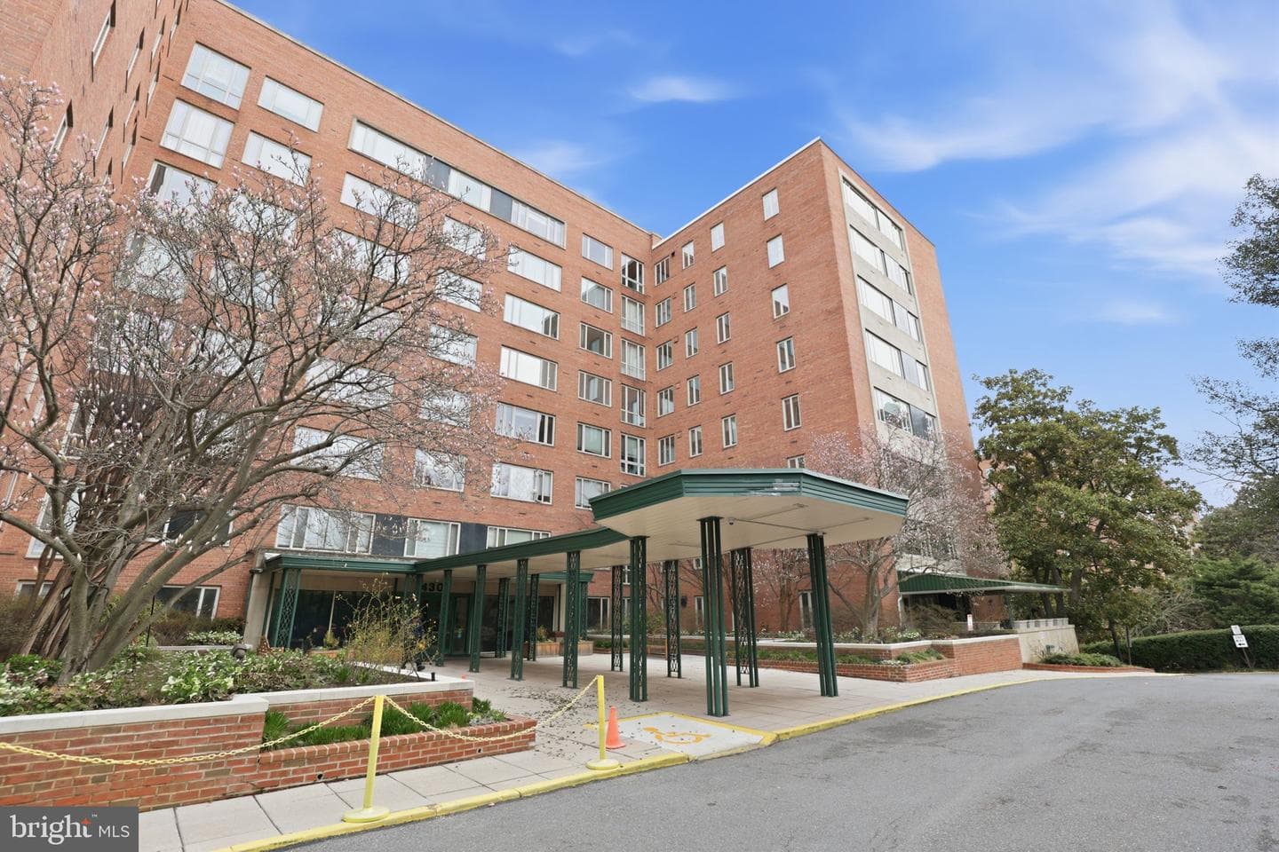 4301 Massachusetts Avenue NW #8007 photo 10