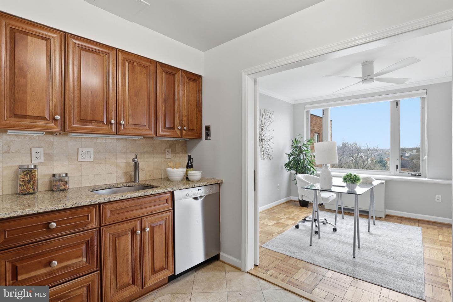 4301 Massachusetts Avenue NW #8007 photo 14
