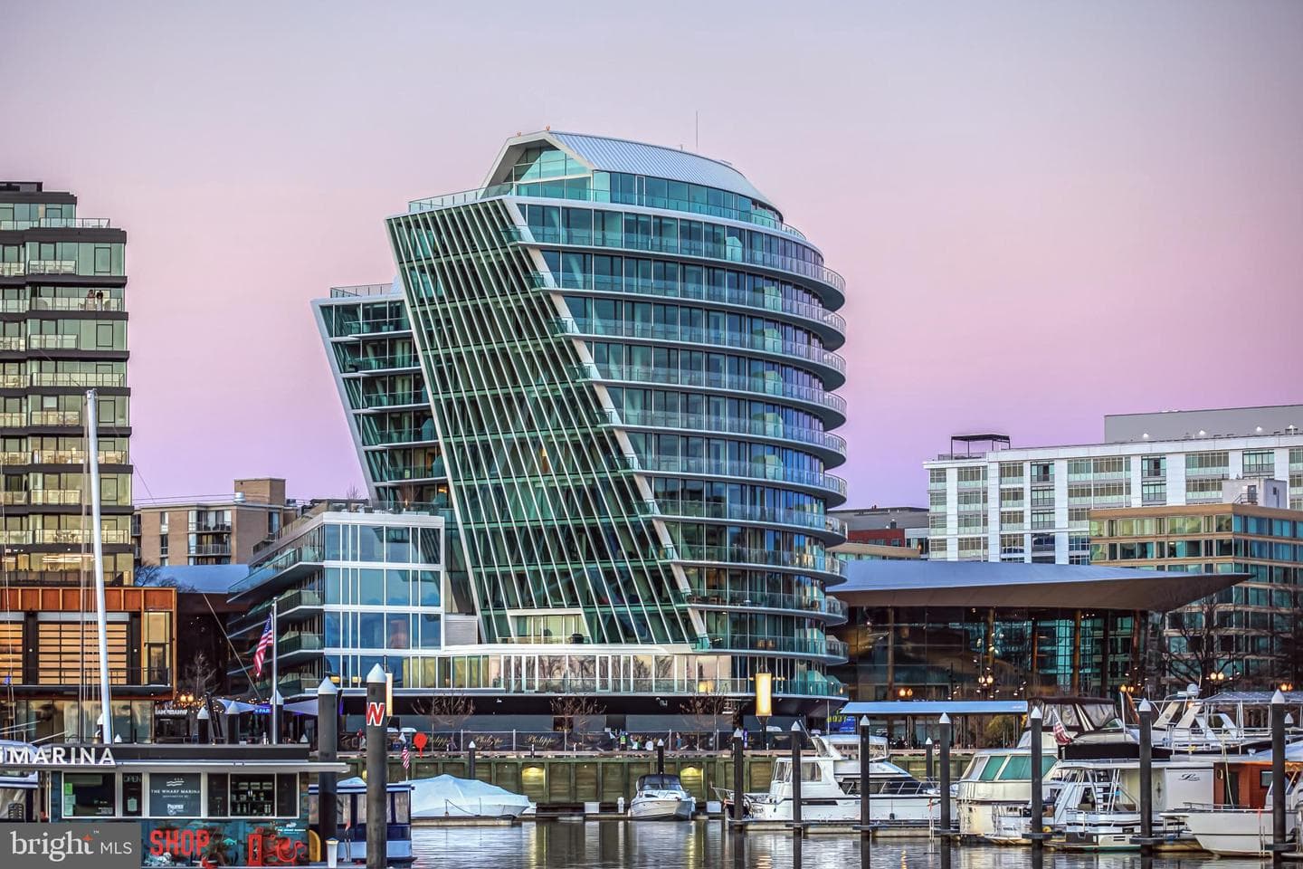 601 Wharf Street SW #203, Washington