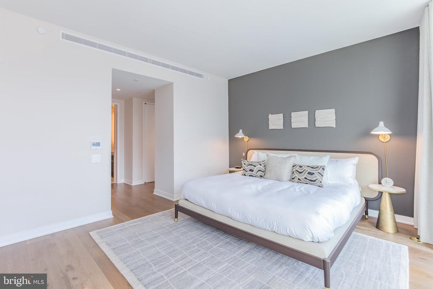601 Wharf Street SW #203 photo 11