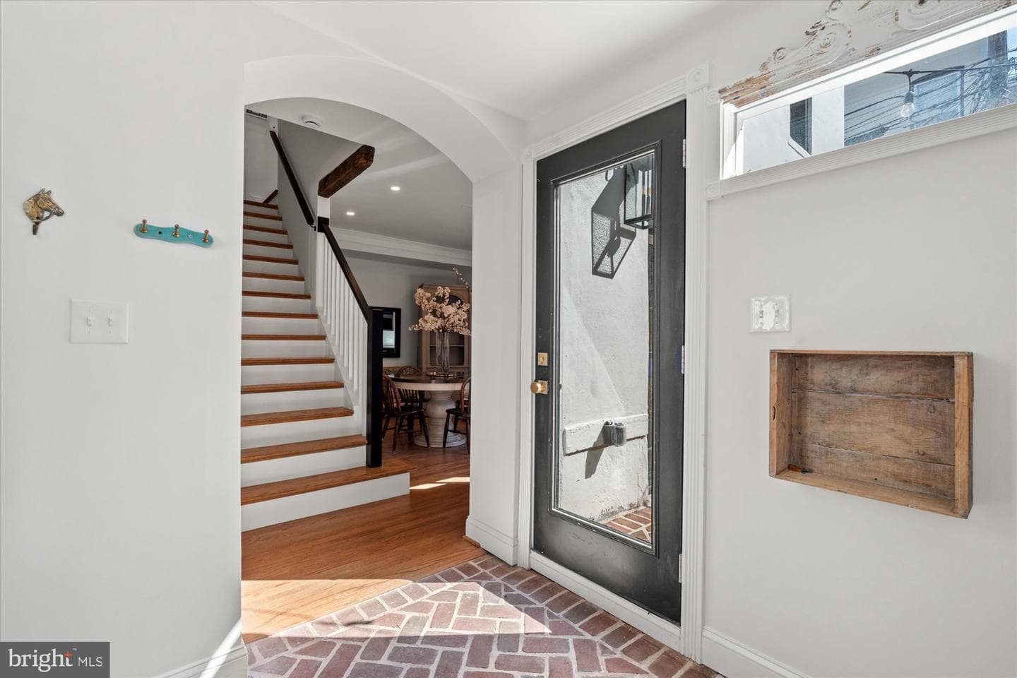 629 Pickford Place NE photo 7