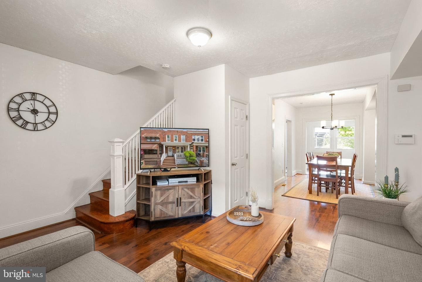 1436 Ridge Place SE photo 6