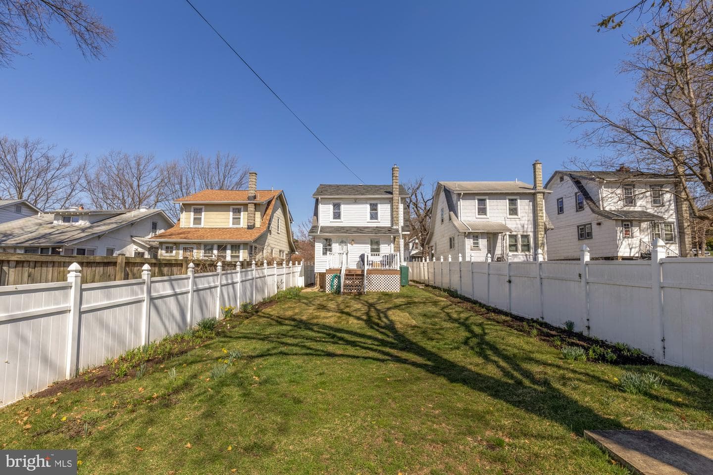 2425 Perry Street NE photo 17