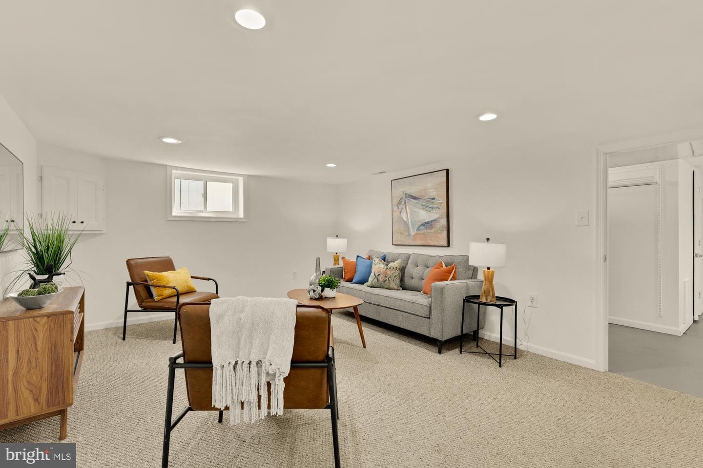 2425 Perry Street NE photo 28