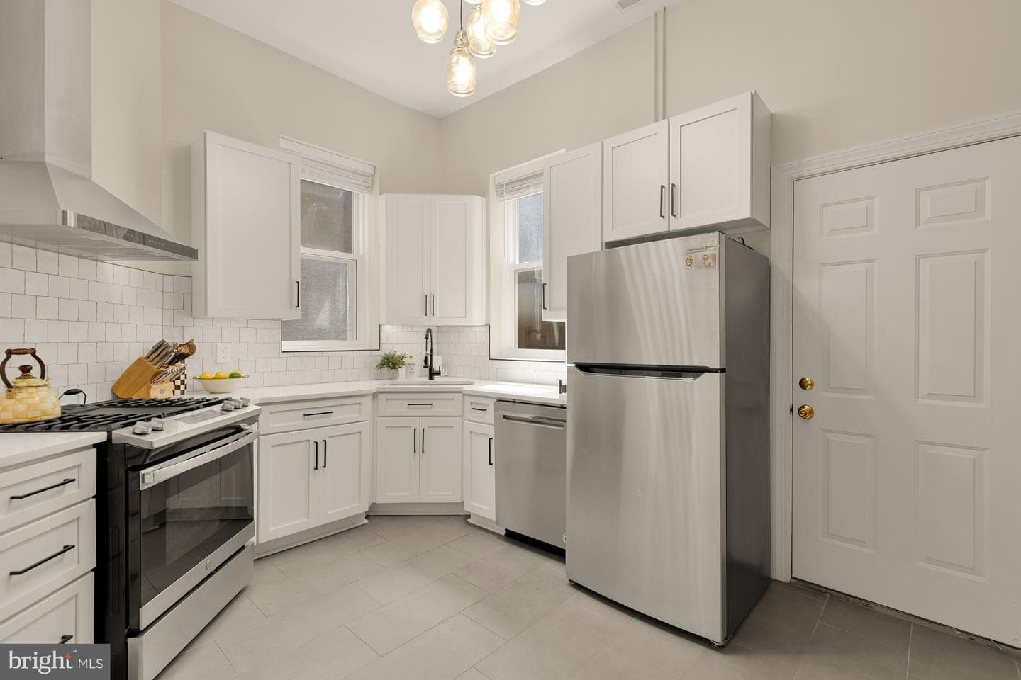 1248 Girard Street NW photo 10