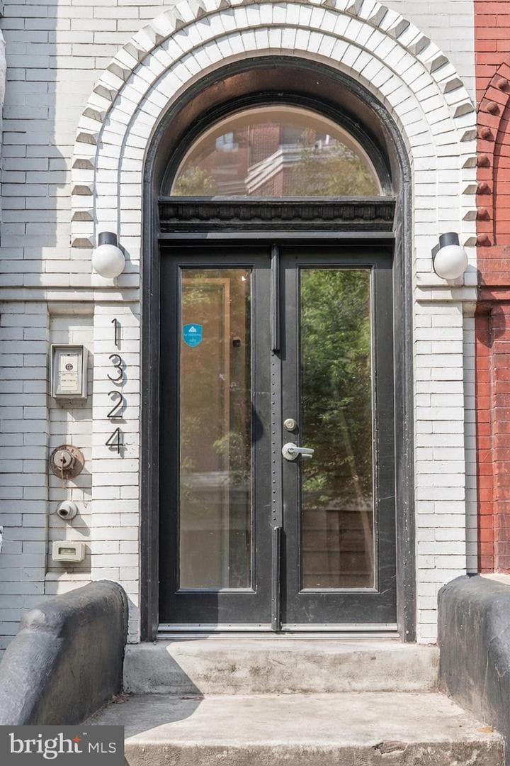 1324 W Street NW #1 photo 3