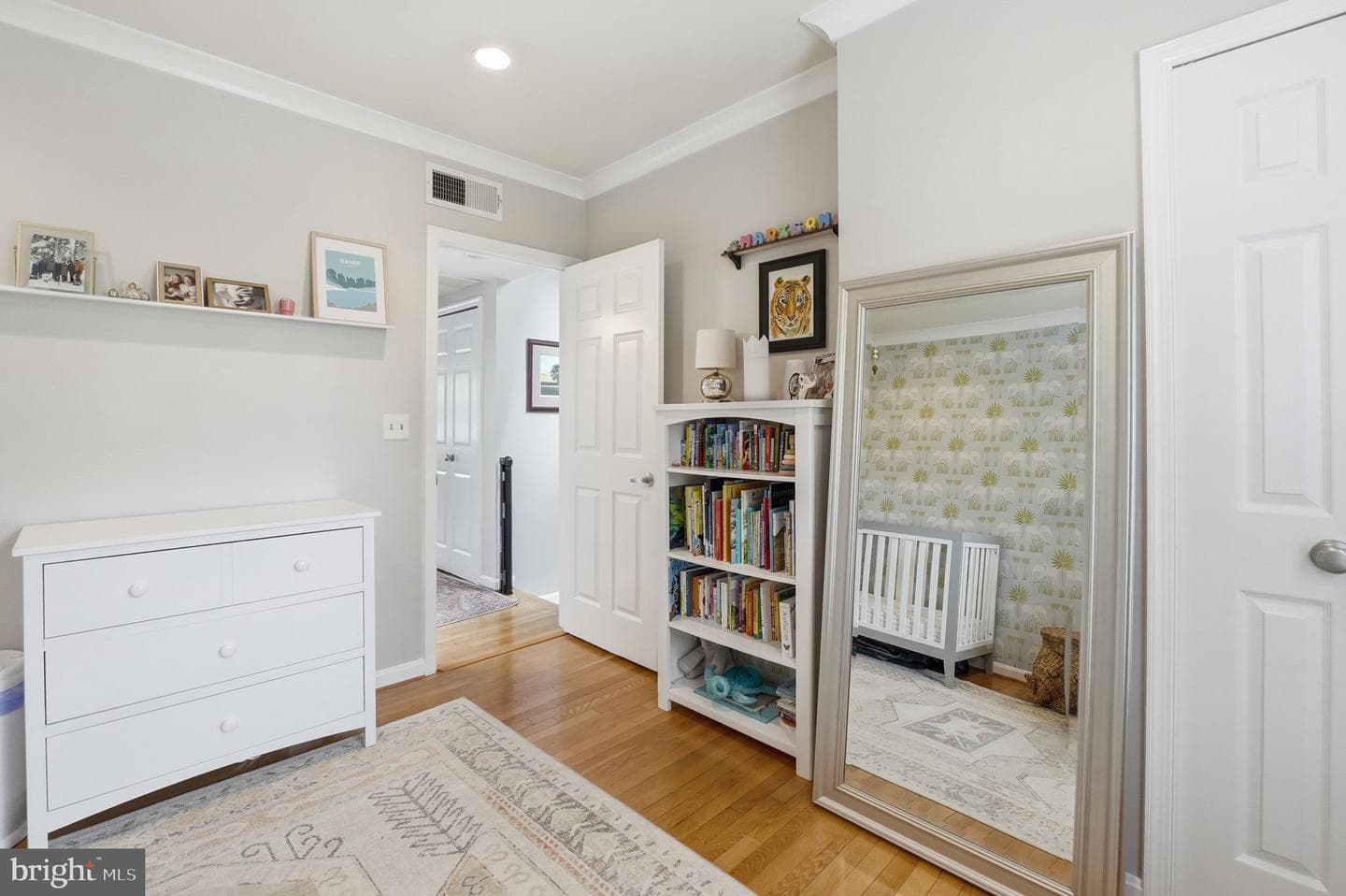 822 Constitution Avenue NE photo 25