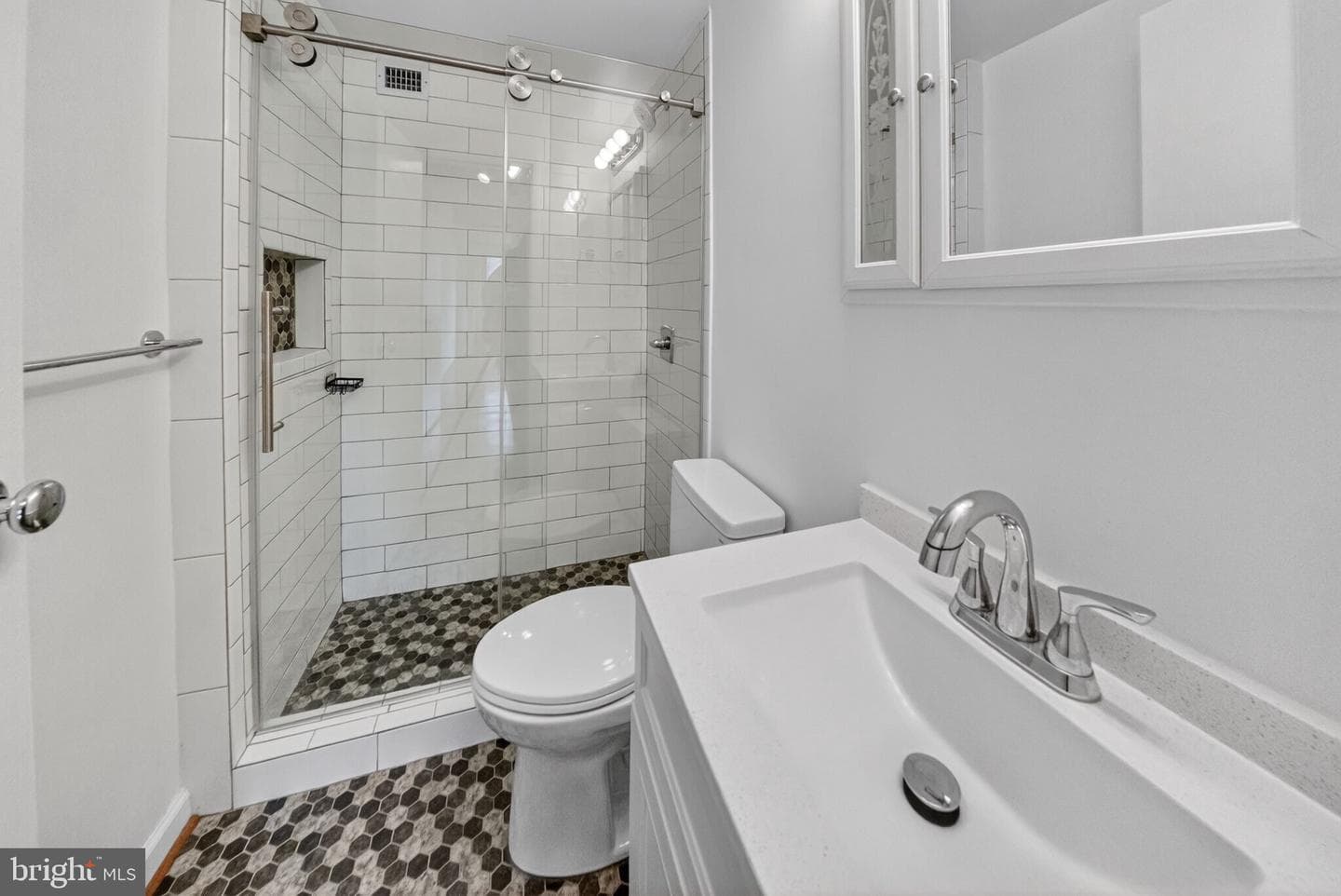 5406 Connecticut Avenue NW #507 photo 6