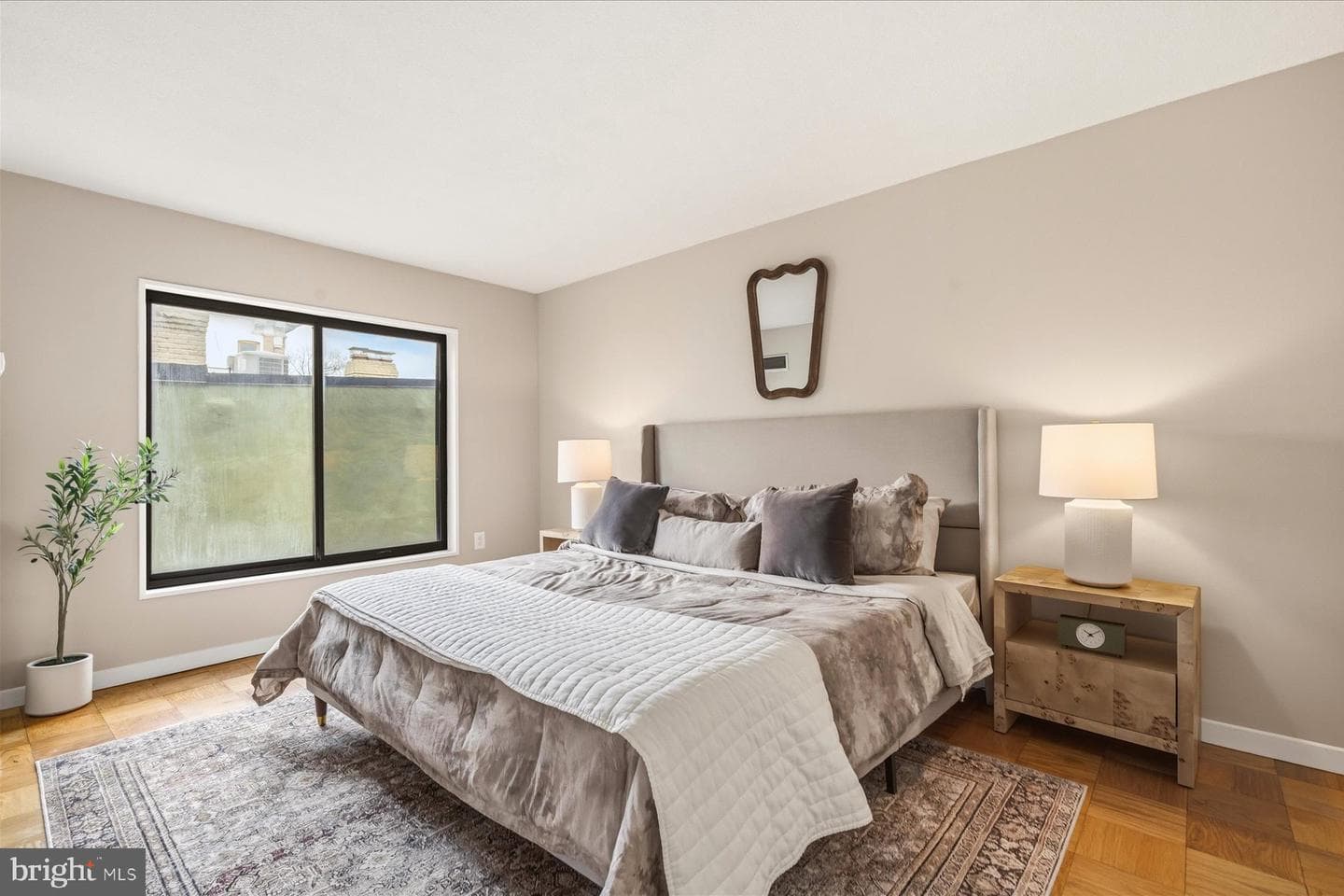 1718 P Street NW #507 photo 9
