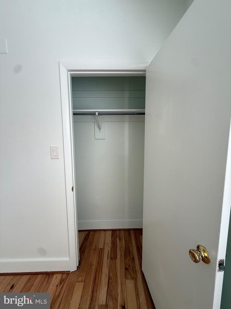 528 Hobart Place NW photo 40