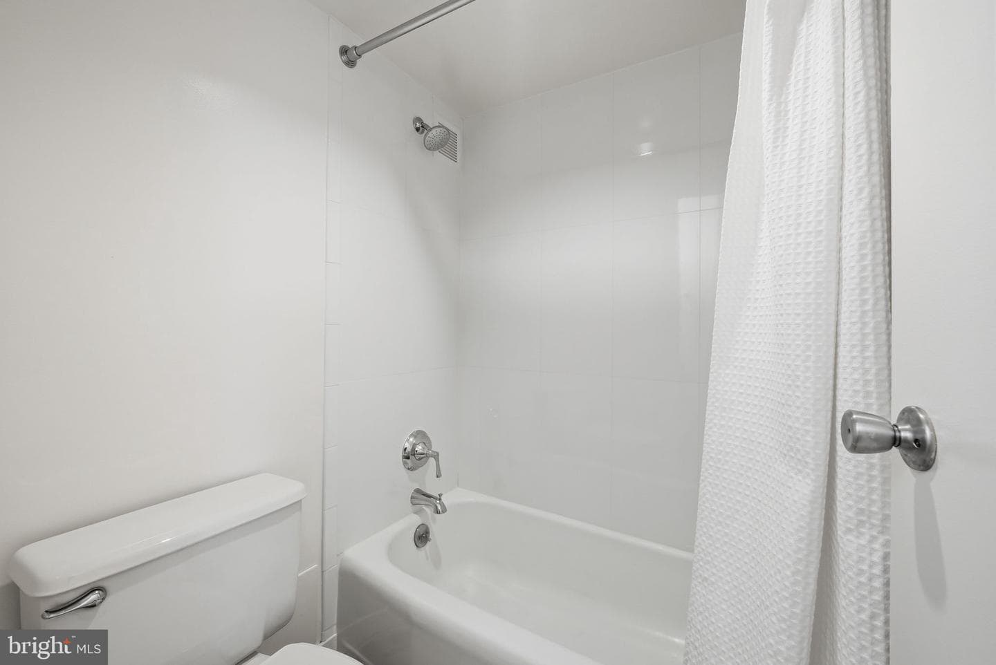 2800 Wisconsin Avenue NW #1001 photo 17