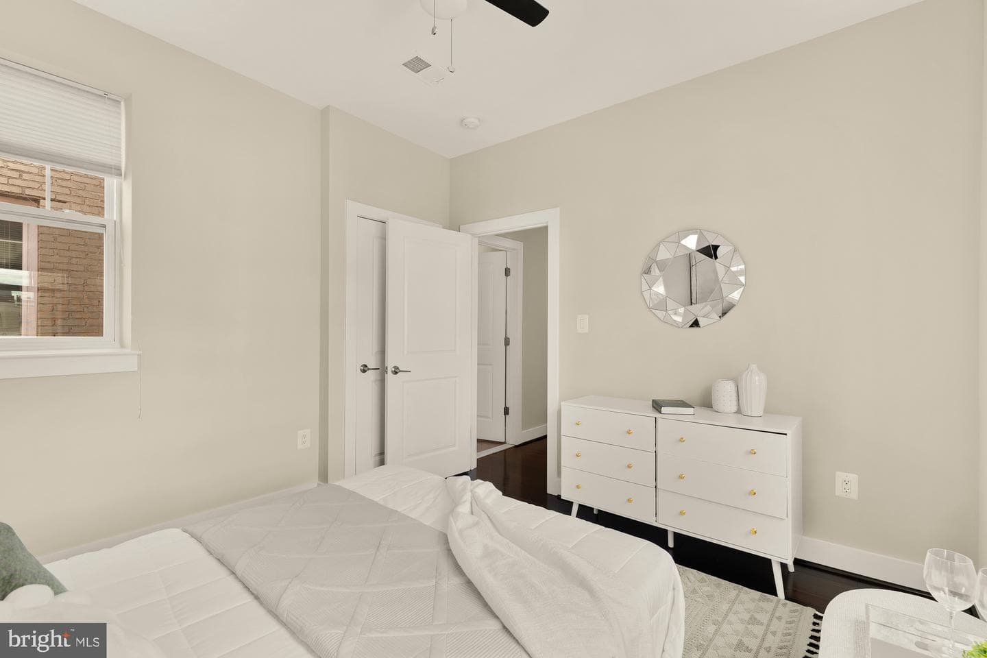 315 G Street NE #303 photo 11