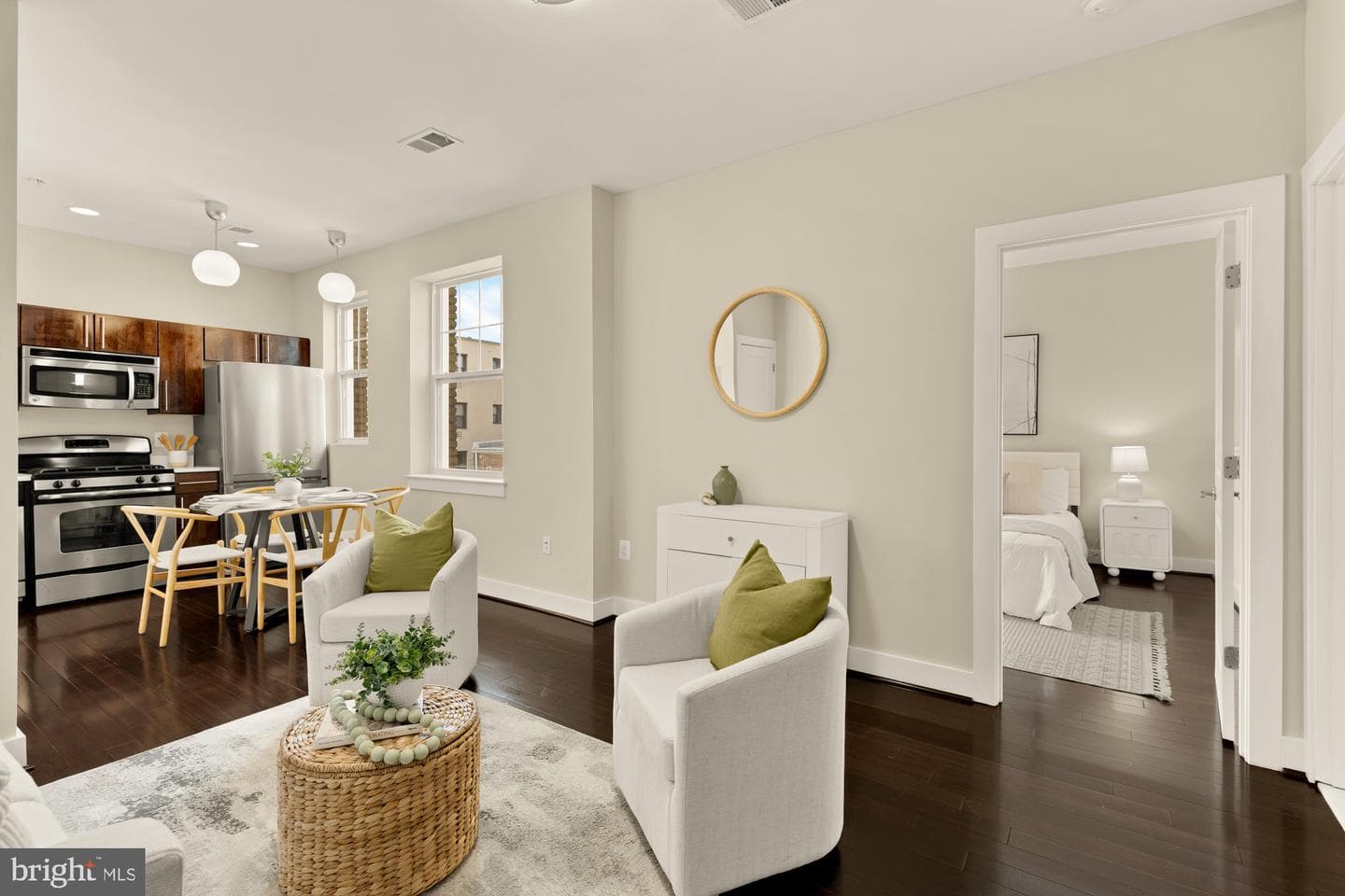 315 G Street NE #303 photo 4
