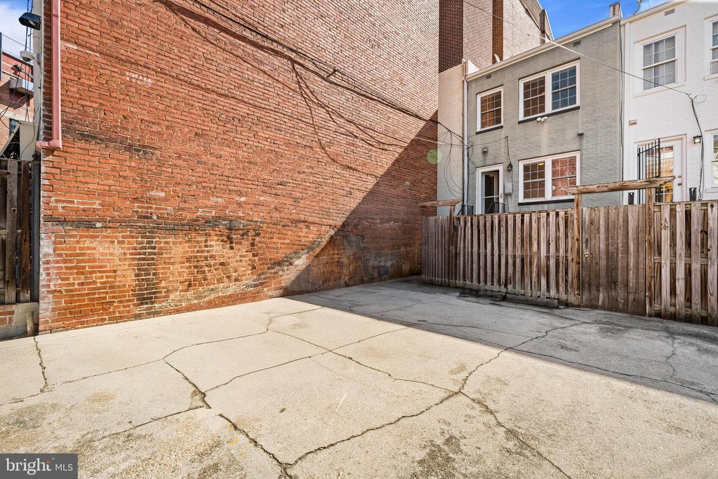 1924 New Hampshire Avenue NW photo 37