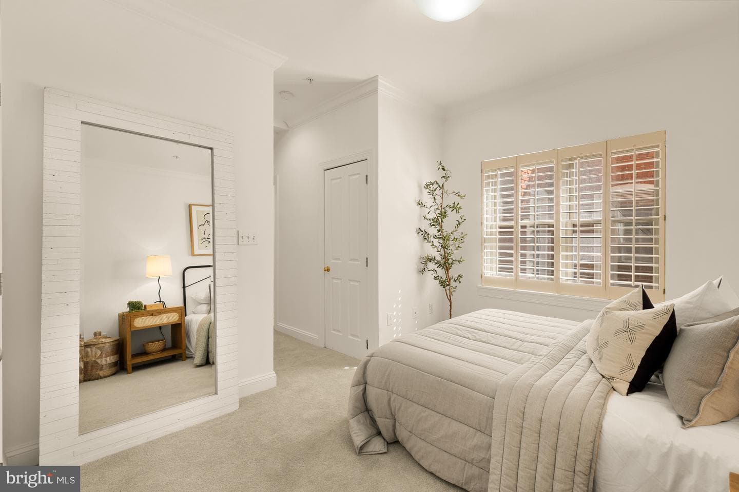 1704 16th Street NW #5 photo 30